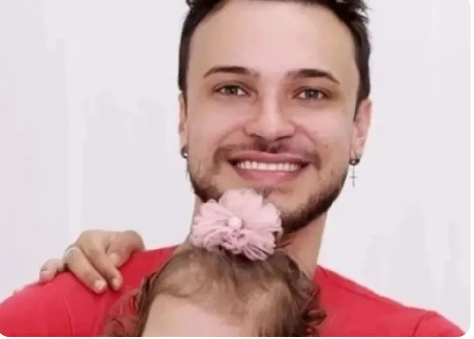 Influenciador Igor Viana é suspeito de desviar doações para filha com paralisia cerebral