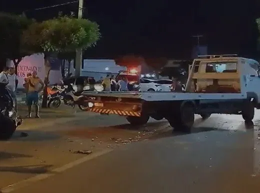 Acidente atinge cinco veículos em frente a Rodoviária de Picos