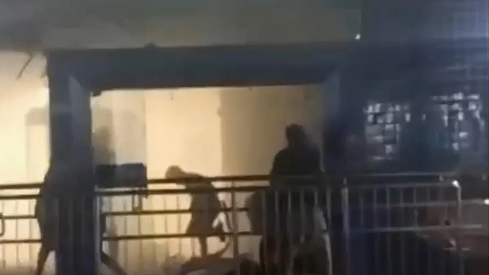 Criminosos explodem caixas eletrônicos e roubam agência da Caixa no interior do MA (Foto: Reprodução)