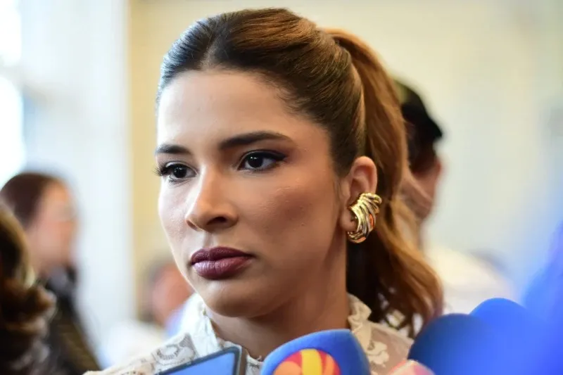 Operação que prendeu Tatiana Medeiros investiga, também, comissionados da Câmara e Alepi