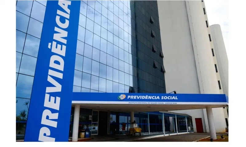 13º de aposentados do INSS é antecipado para abril e maio