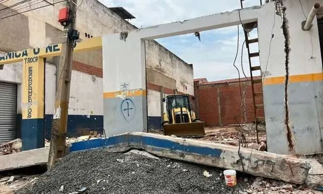 Parede de empreendimento em obra desaba e deixa adolescente em estado grave
