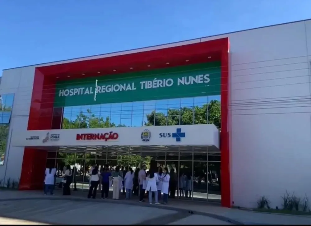 Hospital Regional Tibério Nunes realiza primeira cirurgia de tumor cerebral em Floriano