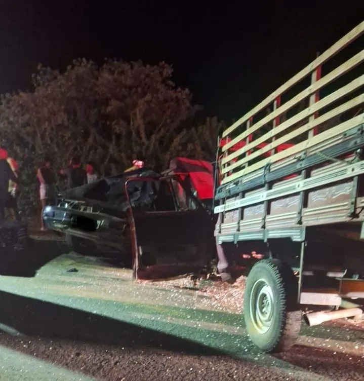 Acidente entre três veículos deixa um morto e seis feridos na PI-140, em São Raimundo Nonato / Foto: Divulgação / PM-PI