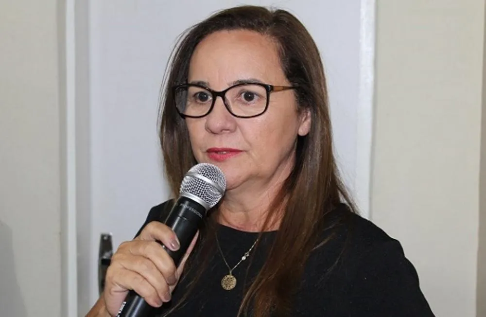 TCE mantém reprovação das contas da ex-prefeita Maria José, de Santana do PI