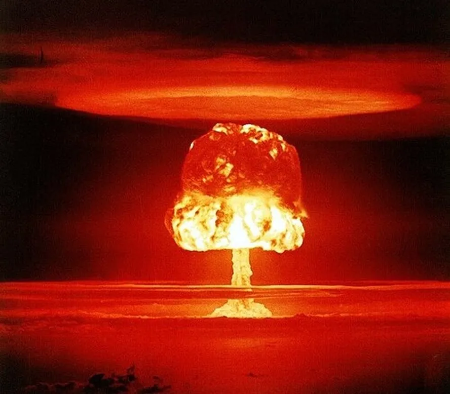 Teste nuclear do Castelo Romeo no Atol de Bikini — Foto: Wikimedia Commons