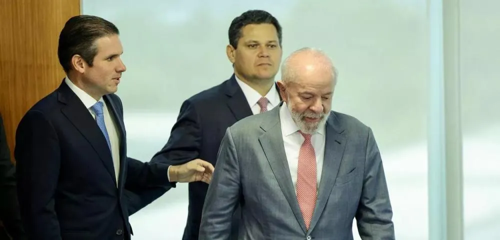 Hugo Motta, Davi Alcolumbre e Lula (Foto: Fabio Rodrigues-Pozzebom/Agência Brasil)