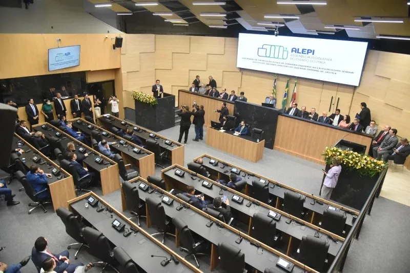 Deputados da Mesa Diretora da Alepi poderão receber verba extra por acúmulo de funções