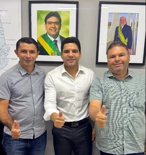 Prefeitos discutem construção de rodovia estadual que ligará Santana a São José do Piauí
