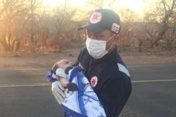 Bebê de 1 ano sobrevive a acidente entre Itaueira e Floriano.
