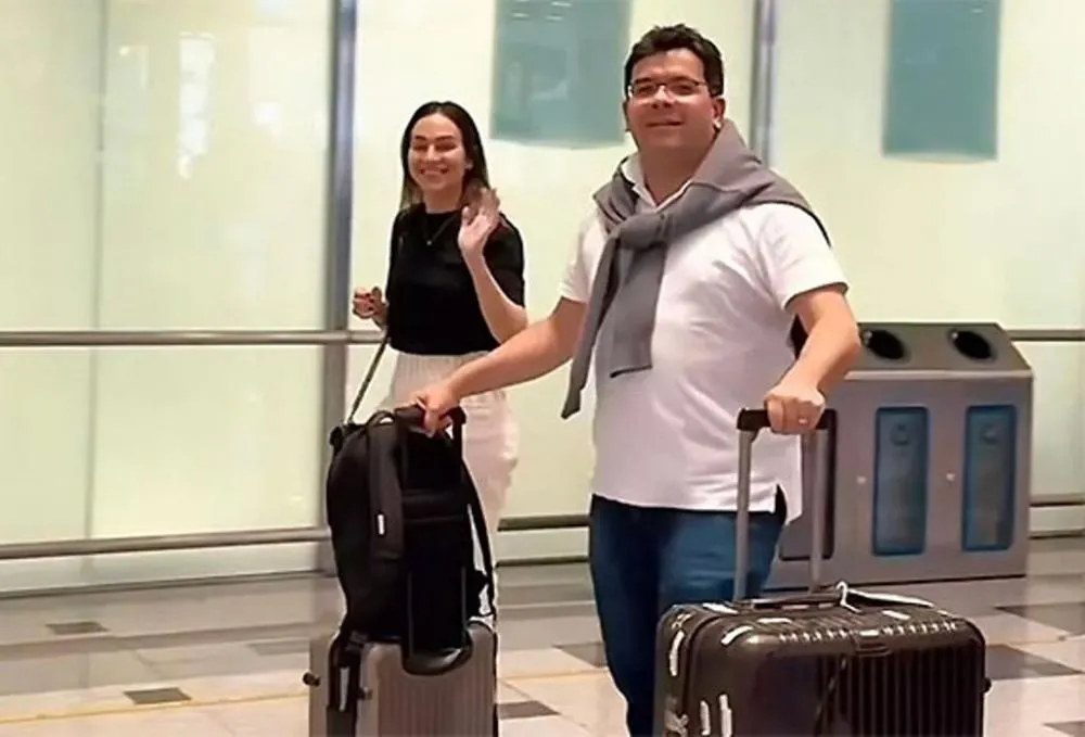 Rafael Fonteles em viagem internacional com a primeira-dama / Foto: divulgação