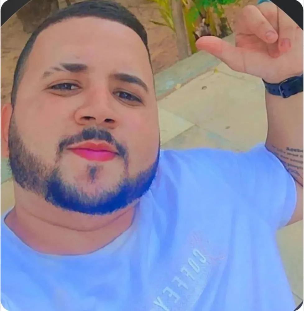 Jovem de 26 anos morre após colidir em poste na cidade de Picos
