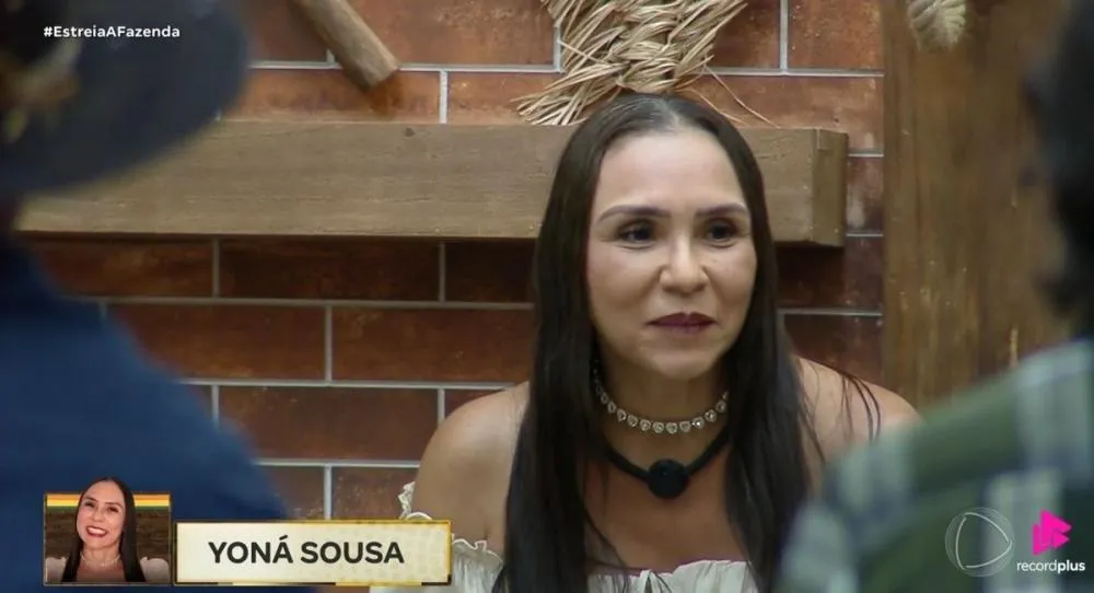 Saiba quem é Yoná Sousa, teresinense que participa de A Fazenda 17