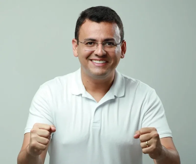 Douglas de Carvalho Lima, e o ex-vice-prefeito, Tarcísio Brandão Fontenele estão inelegíveis por 8 anos