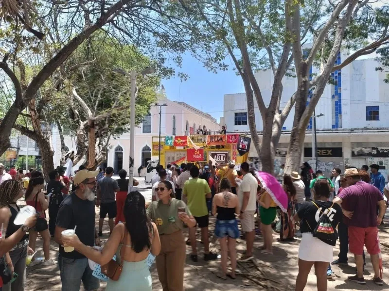 PEC da Blindagem: manifestantes se reúnem no Centro de Teresina para protestar contra proposta