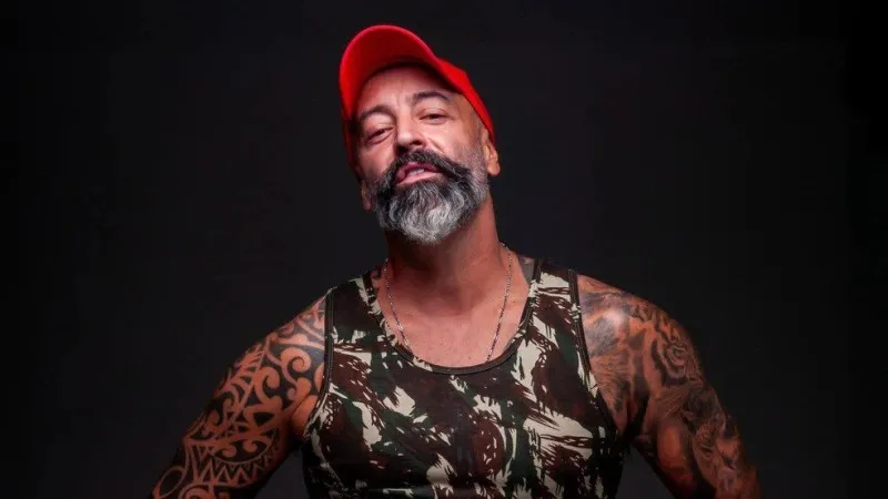 Saiba quem é humorista que teve shows cancelados após condenação por estupro de vulnerável