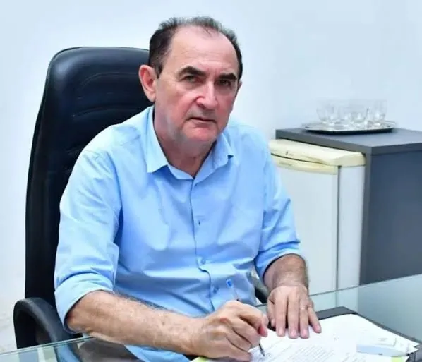 Prefeitura de Floriano corta verbas da saúde e deixa idosos e pacientes desassistidos, denuncia Daguia de Dona Bela