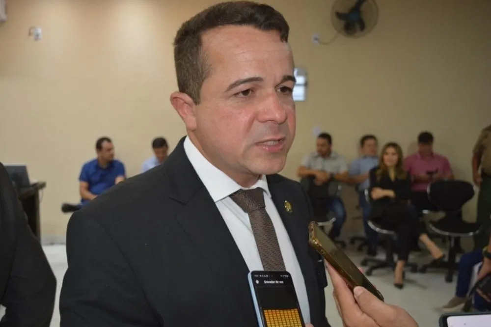 Prefeito de Sussuapara, Naerton Moura (MDB) / Foto: divulgação