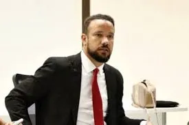 Juiz eleitoral manda cassar diplomas da prefeita e do vice de Pimenteiras; decisão cabe recurso