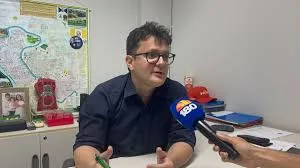 Vereador Petrus Evelyn critica Sílvio Mendes e cobra soluções para alagamentos em Teresina