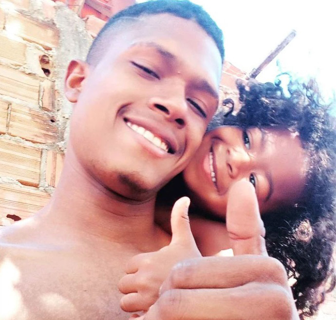 Pai e filha de 4 anos são assassinados a tiros após terem casa invadida na zona Sul de Teresina