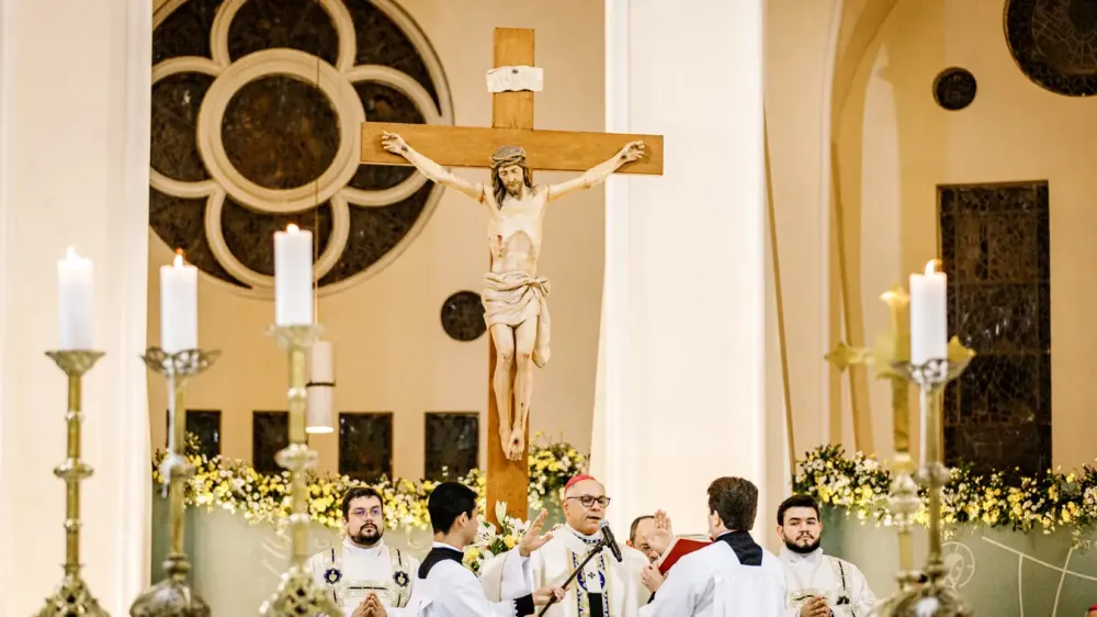 Legenda: Orientações foram elaboradas por bispos do Ceará e devem ser seguidas por todo o clero. Foto: Laércio Peixoto/Arquidiocese de Fortaleza.