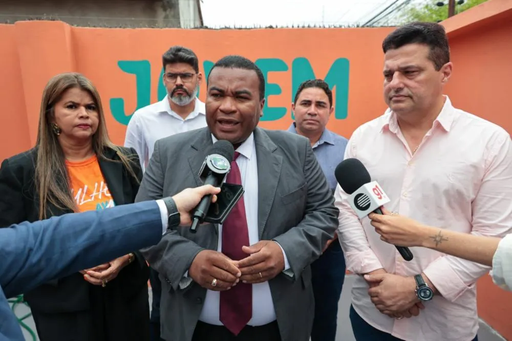 Pr.Sena e Gustavo Henrique / Credito cidade verde 