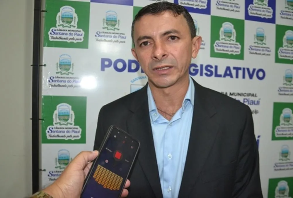 Prefeito de Santana do Piauí, Adonaldo Cassiano / Foto: divulgação