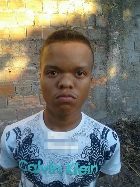 Homem é assassinado com tiro na cabeça dentro de casa; esposa e filha estavam no local