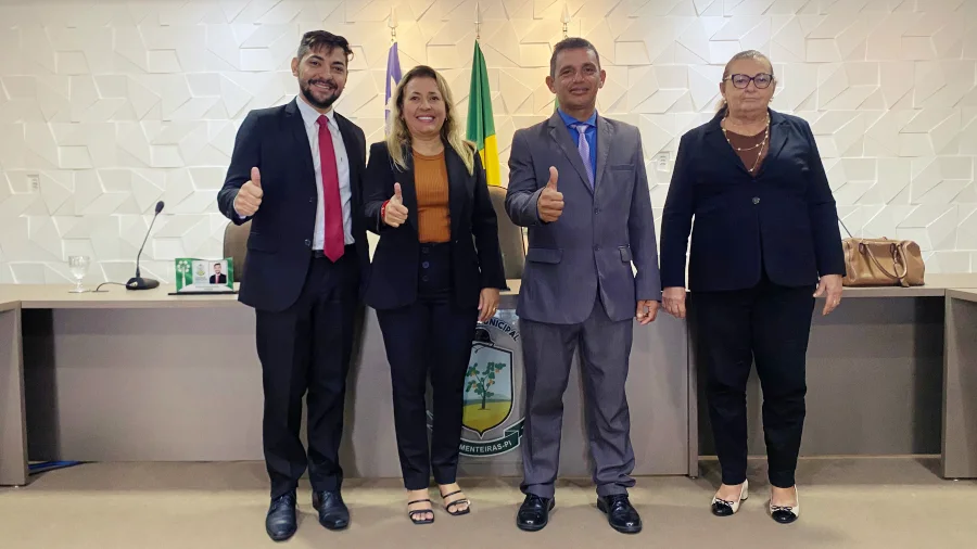 Vereadores do PT e MDB de Pimenteiras, alinhados com o Governo Estadual, solicitam a imediata recuperação da PI-120 e roçagem da estrada
