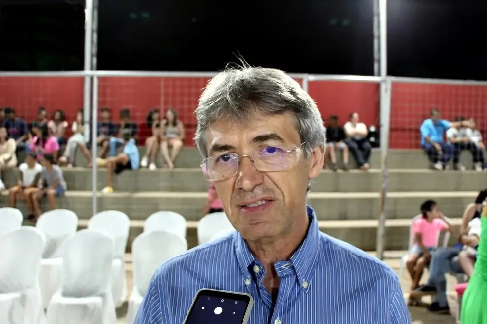 Prefeito em Exercicio Valmir Barbosa