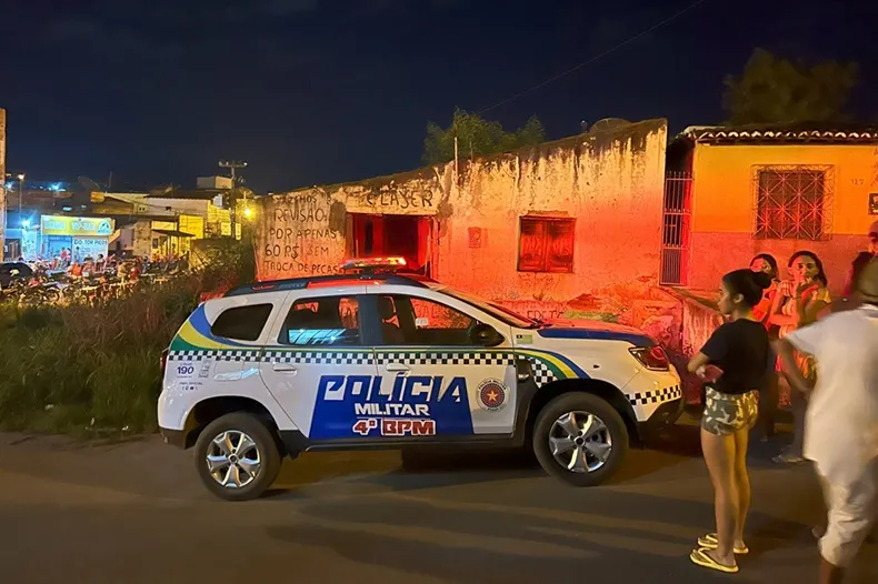 Corpo de homem é encontrado em casa abandonada em bairro de Picos