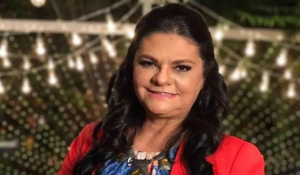 Cantora léa Mendonça (Reprodução)