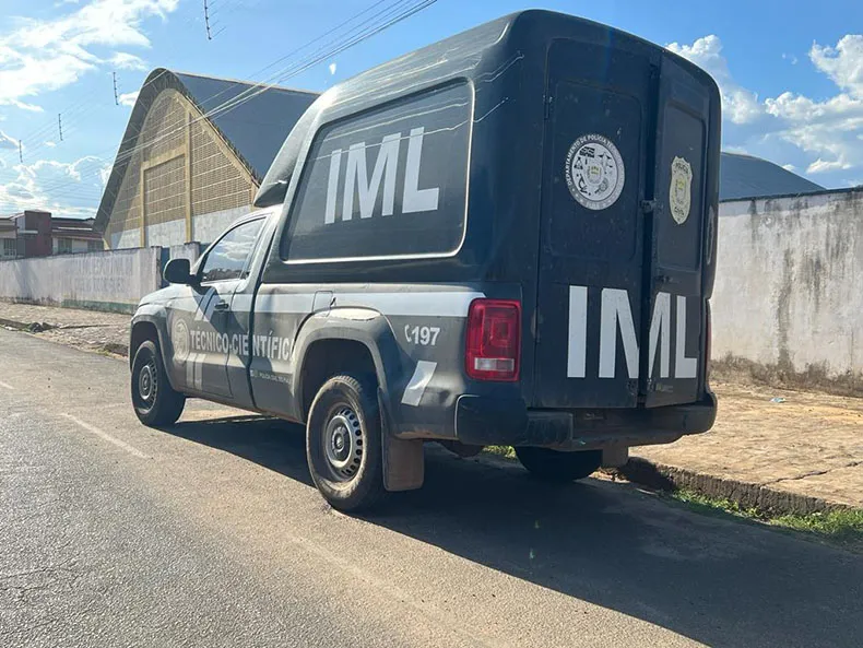 Corpo de homem é encontrado em matagal no bairro Boa Vista